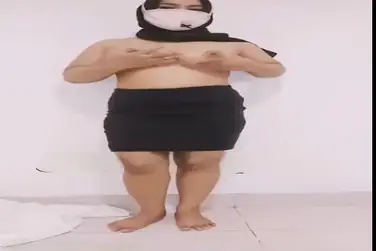 Cewe Kantoran Masturbasi